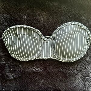 Forever young swim Striped Black and White bikini top